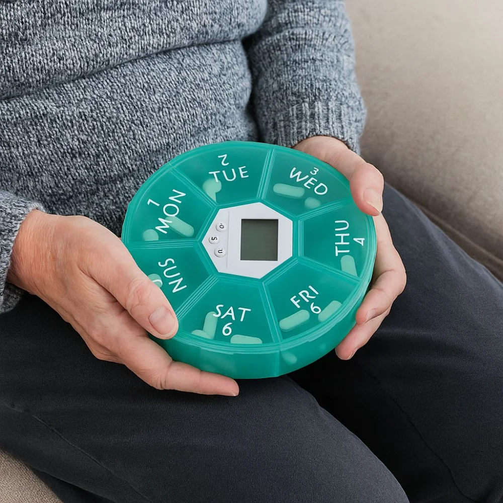 صندوق حبوب ذكي بسعة كبيرة، 7 مقصورات، شاشة LED، تذكير مؤقت، صندوق دواء، دوار دائري تلقائي #3