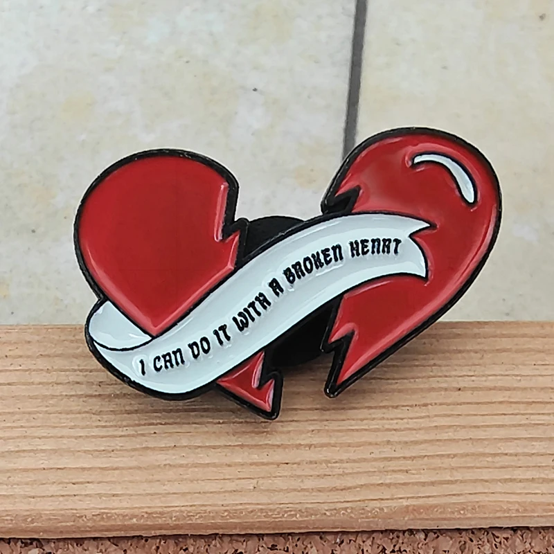 Broken Heart Enamel Brooch, Red Heart Letter Badge, Rock Music Lyrics Brooch, Clothes and Schoolbag Decoration Badge