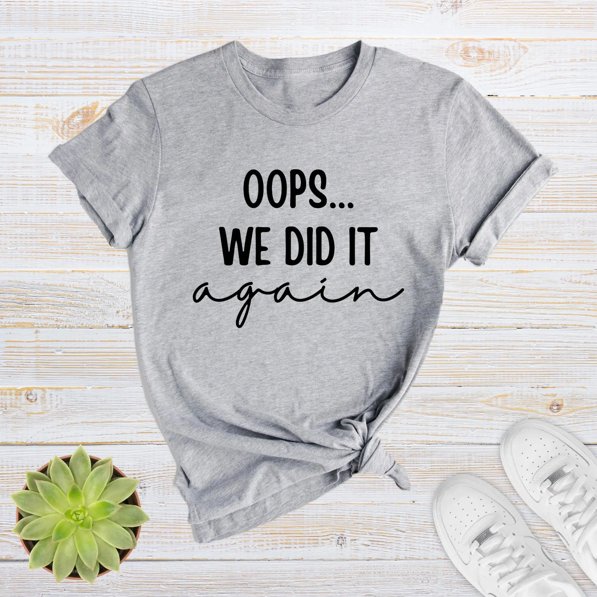 Футболка Oops We Did It Again для беременных, объявление о беременности, мама для беременных, новинка