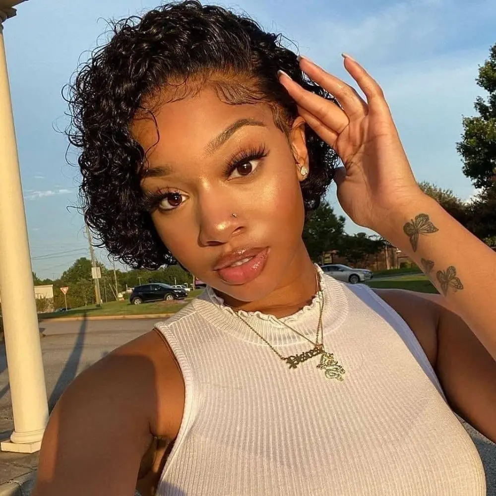 

Alimice 13X1 HD Lace Front Glueless Bob Wigs Short ont Curly Pixie Cut Wigs 100% Brazilian Virgin Human Hair Natural Black Color