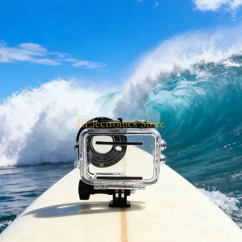 B03C 60Meter Submersion Case With Crystal Optics For Thumb Camera Secure Slide Lock AntiFog System