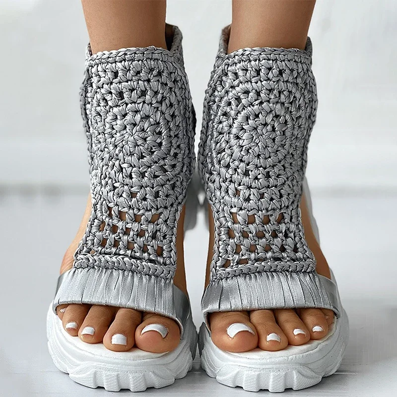 

Сандалии женские с геометрическим рисунком, плетеные вязаные эластичные босоножки на танкетке, сетчатые туфли на плоской подошве, обувь с прорезями