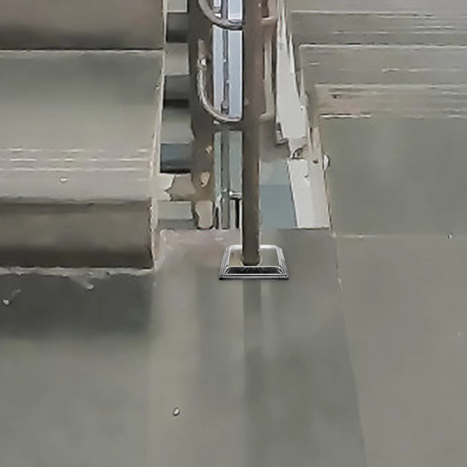 

4Pcs Railing Post Skirt Metal Iron Stamping Decorative Fence Post Covers Column Wraps Porch Deck Base Sleeve Fence Parts