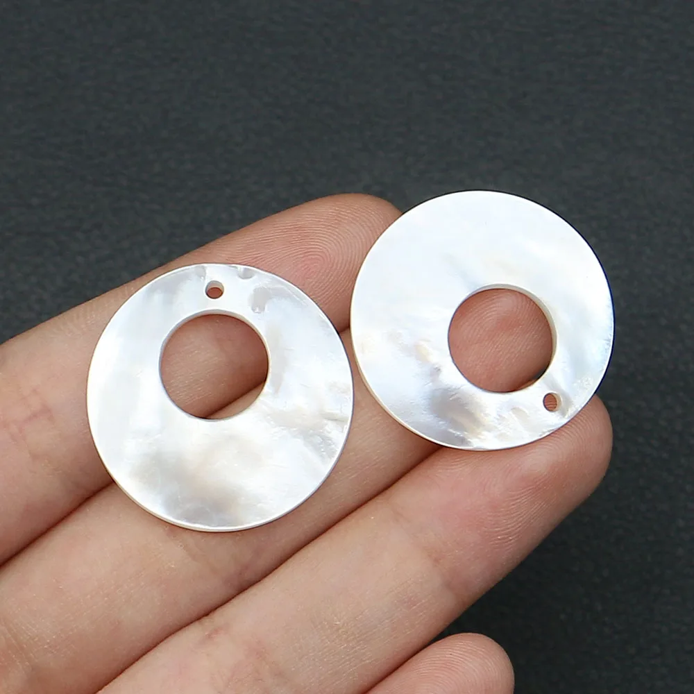 Natürlicher Perlmutt-Muschel-Anhänger, hohl, rund, weiß, MOP-Anhänger für DIY-Schmuck, Ohrringe, Halsketten, handgefertigte Herstellung