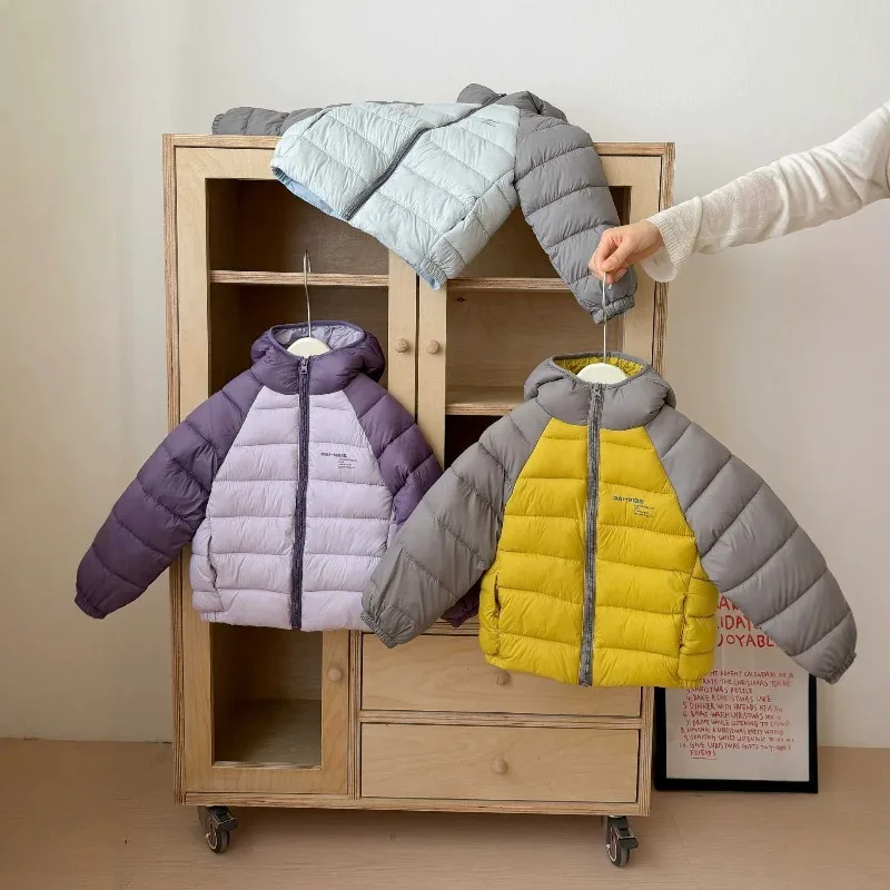 Kinder-Daunenjacke aus verdickter Baumwolle, wasserdicht, koreanische Version, kurzer Outdoor-Mantel für Jungen und Mädchen, bequemes „Bread“-Design – Detail 3