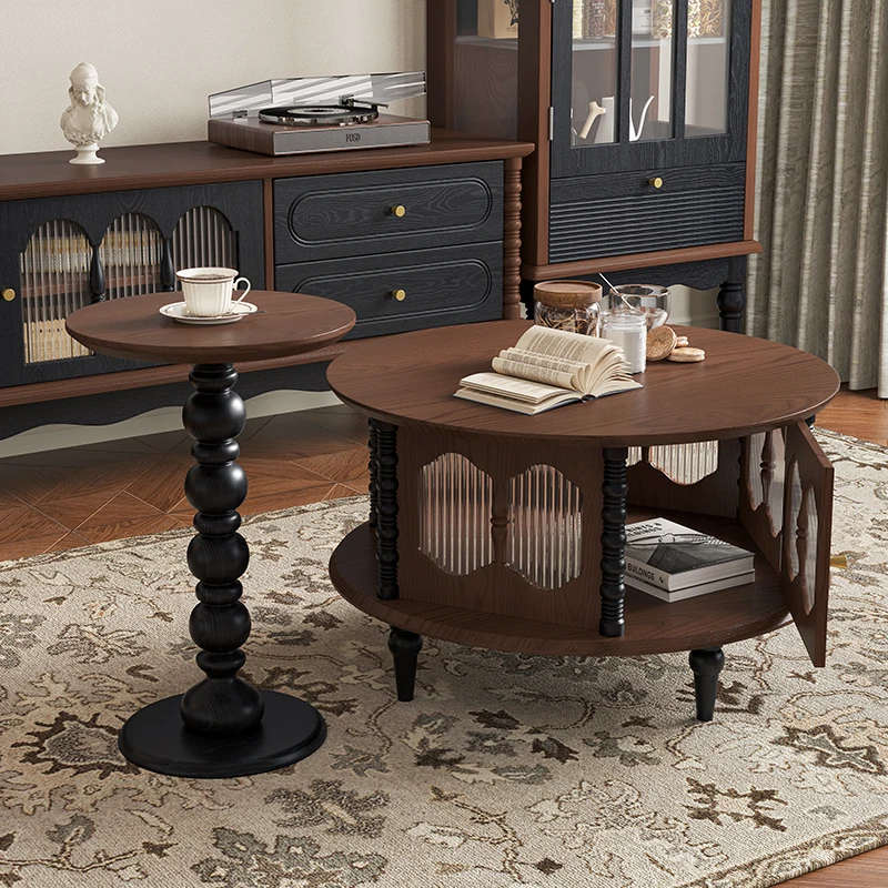 French Vintage Eclectic Colour-Blocked Solid Wood Round Coffee Table – Antique-Style Living Room Tea Table