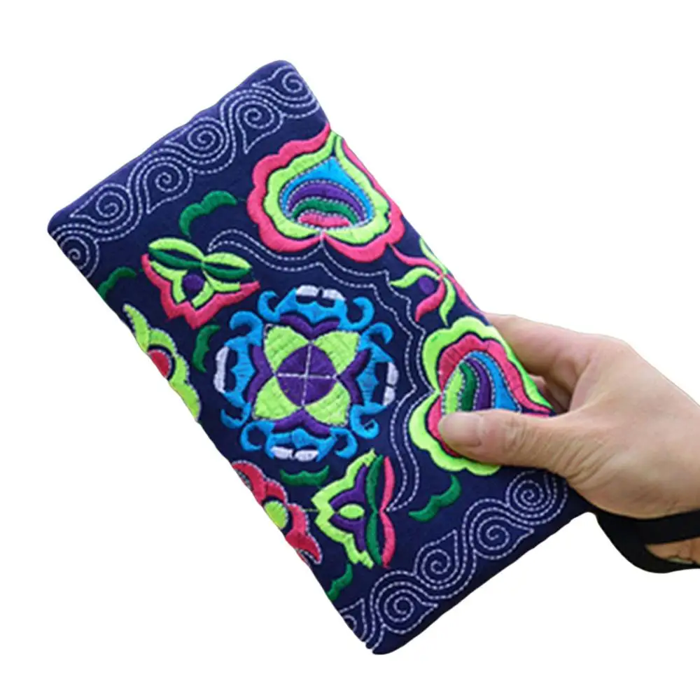 

Women Coin Purse Ethnic Handmade Embroidered Wristlet Clutch Bag Zipper Purse Long Wallet Cellphone Pouch Handbag Tote