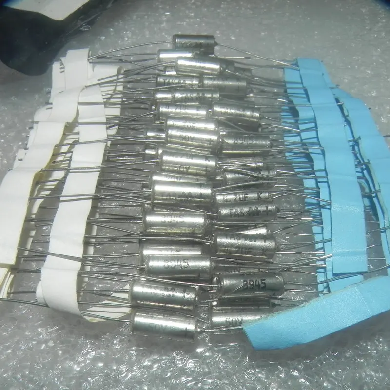 5 STKS/PARTIJ MALLORY 50V4.7UF geïmporteerde solid-state axiale tantaal elektrolytische condensator TAS475K050 5 MM * 12 MM