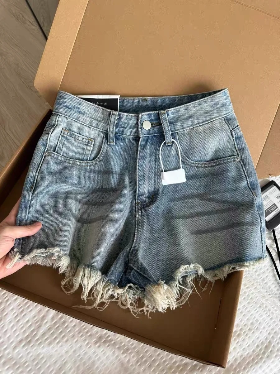 

Комплект из двух предметов: женские джинсовые шорты больших размеров в американском стиле, многослойные, в клетку, и широкие брюки с высокой талией, утягивающие, летние