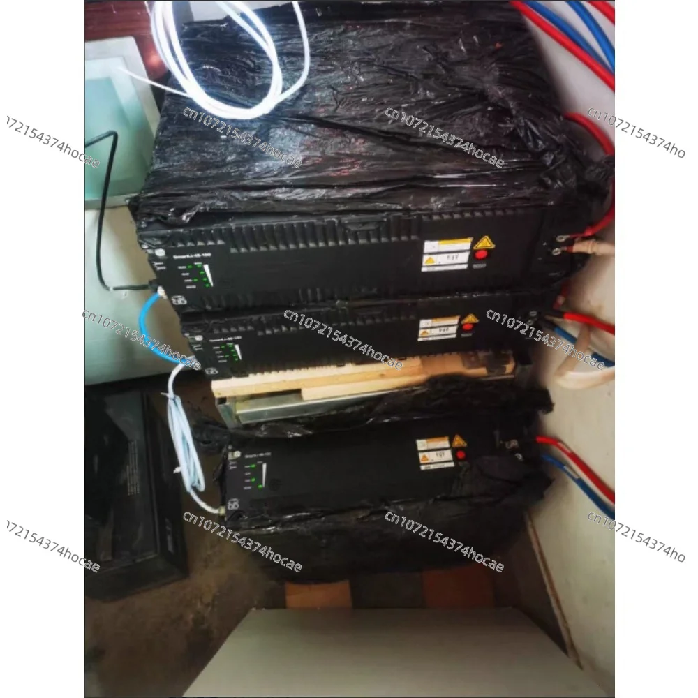 4KW 24V Pure Sine Wave Hybrid Solar Inverter 110/120V 140A MPPT with 6.25Inch LCD Display