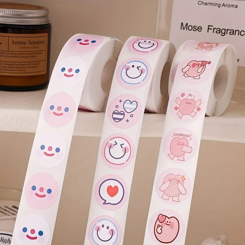 500pcs/Roll Korean Style Smiling Face Stickers round Sealing Sticker Adhesive Label Pink Cartoon Roll Sticker