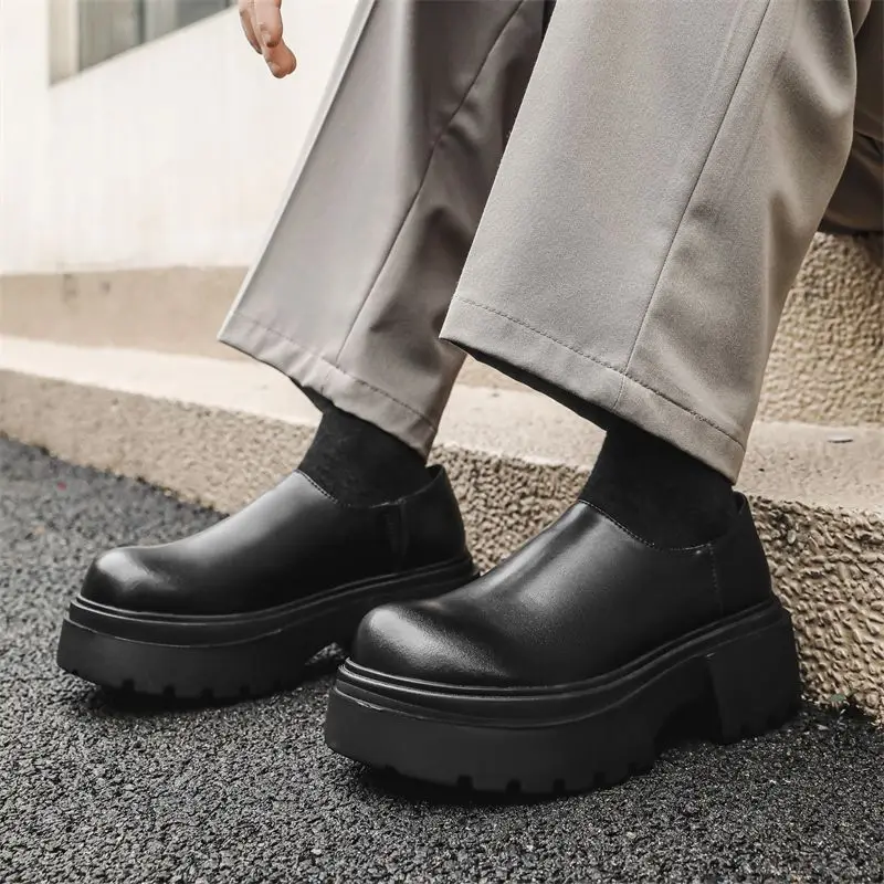 7 سنتيمتر سميكة سوليد الرجال الارتفاع زيادة رئيس مستدير الجلود العصرية المتخصصة رئيس كبير التنقل دواسة واحدة غطاء للقدم ديربي الأحذية