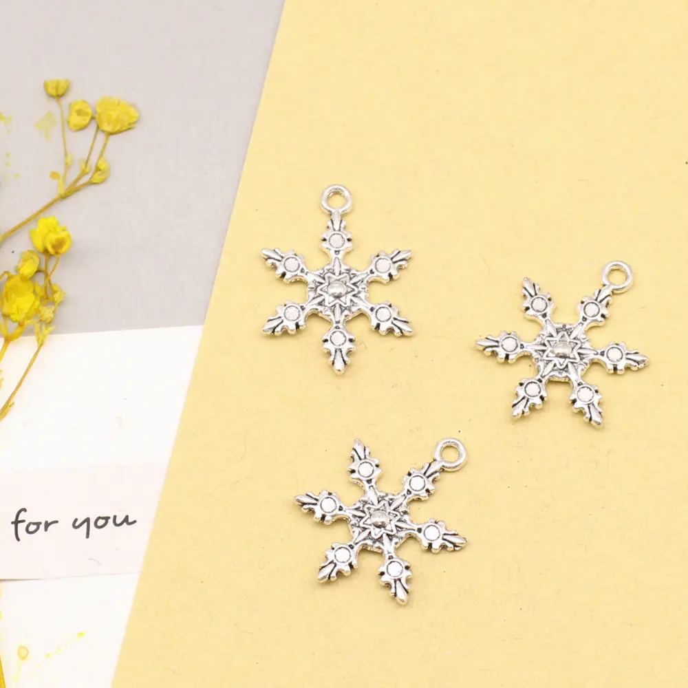 

10pcs 17x23mm Snowflake Charms Man Pendant Craft Diy For Jewelry Antique Silver Color