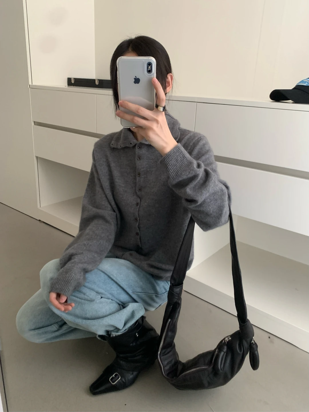 

Korean Sle Soft Bear Velvet Base Layer Sweater Women's Long Sve Open Cardigan Regular Fit Asymmetrical Button Plaet