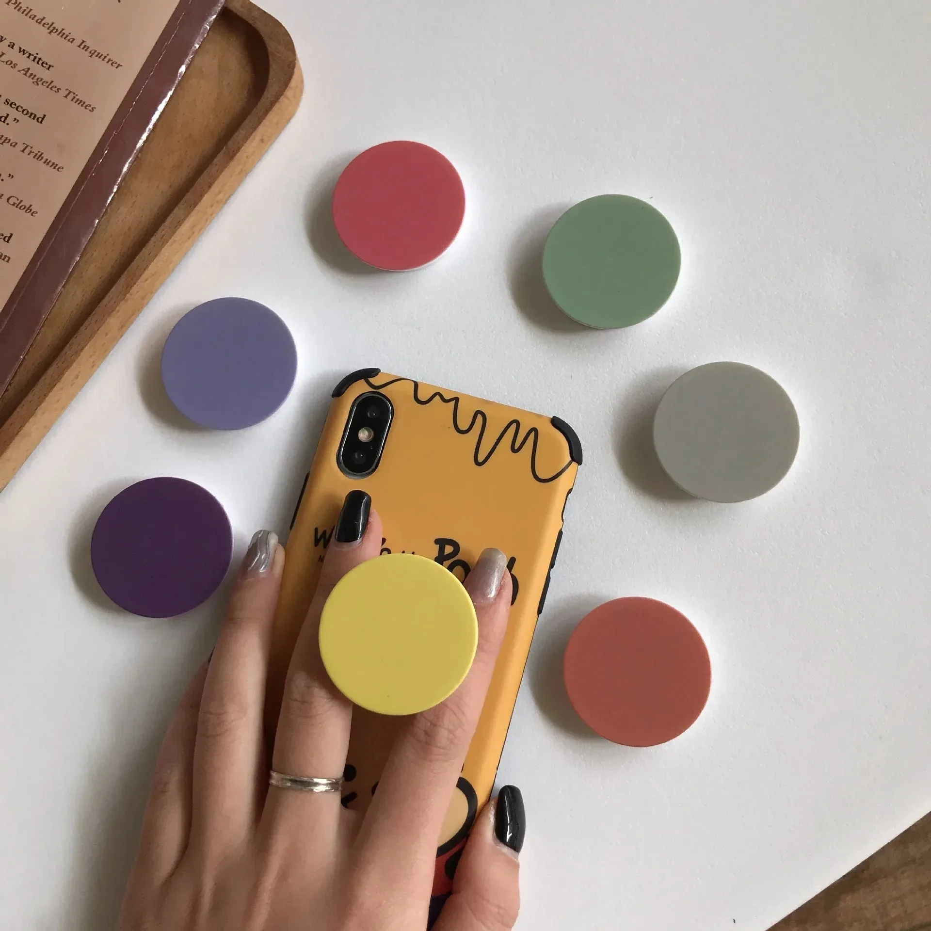 Popular Ins Korean style Macaron socket Phone Talk Grip Stretchable Folding Simple Phone Holder