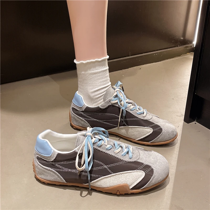 2026 New Women's Sneakers Shoe Anti-slip and Breathable Women Training Shoes Flat Casual Girl Shoes for Spring and Autumn