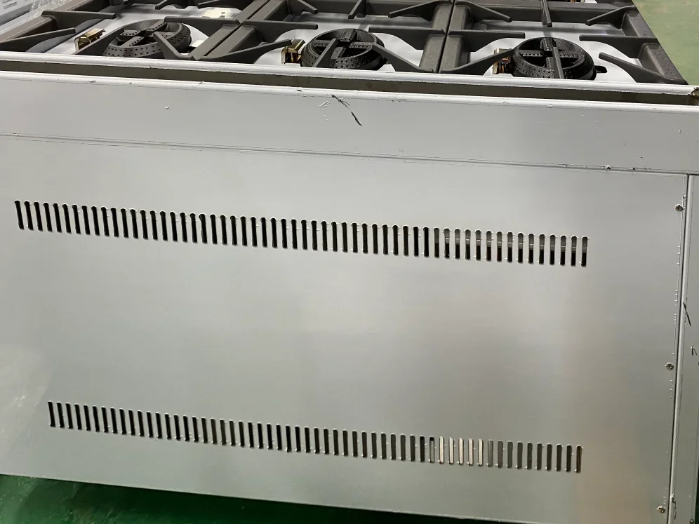 

Gas cooker for commercial use 4 burners ZH-RS-4.ZH-TQ-4 oven with oven