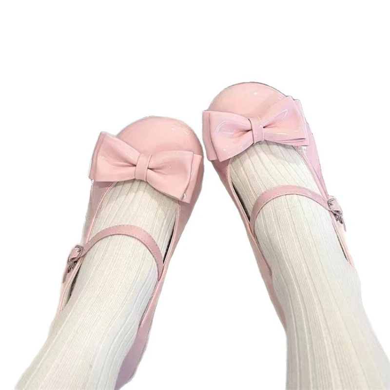 الفرنسية الحلو امرأة حذاء Springnew جولة الأحذية المسطحة أزياء ماري جين أحذية لطيف تنوعا النساء حذاء من الجلد أحذية كاجوال بسيطة