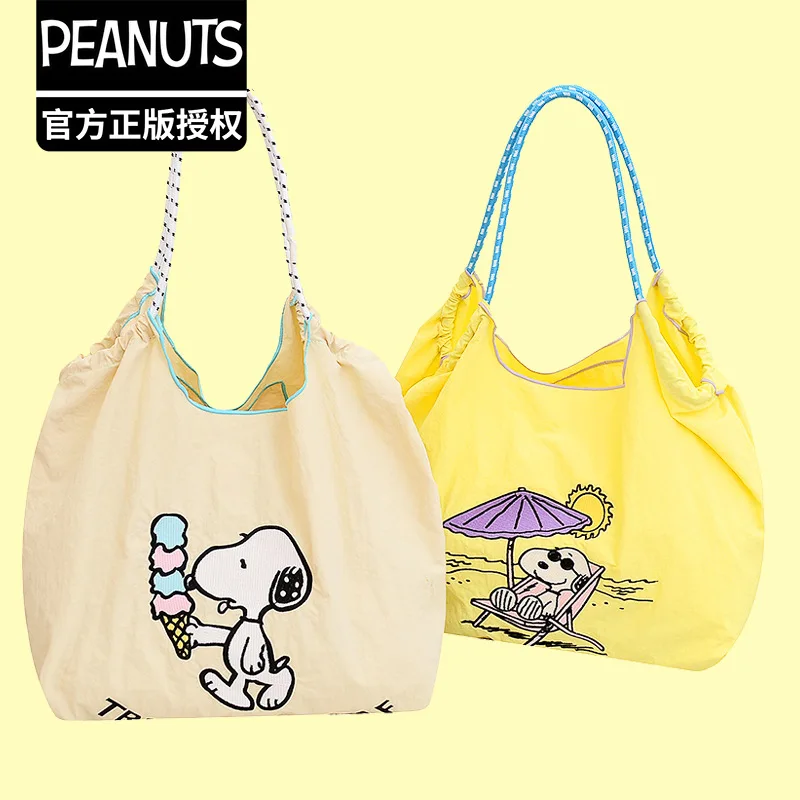 

Genuine Cartoon Snoopy SNOOPY Large Capacity Hand-carrying Shoulder Bag Drawstring Dopamine Embroidered Schoolbag Beach Bag