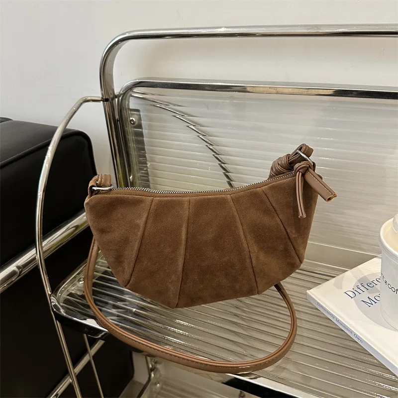 New Niche Horn Versatile Dumpling Shaped Single Shoulder Crossbody Women's Bag Casual Handbag Classic Retro Chic Concise