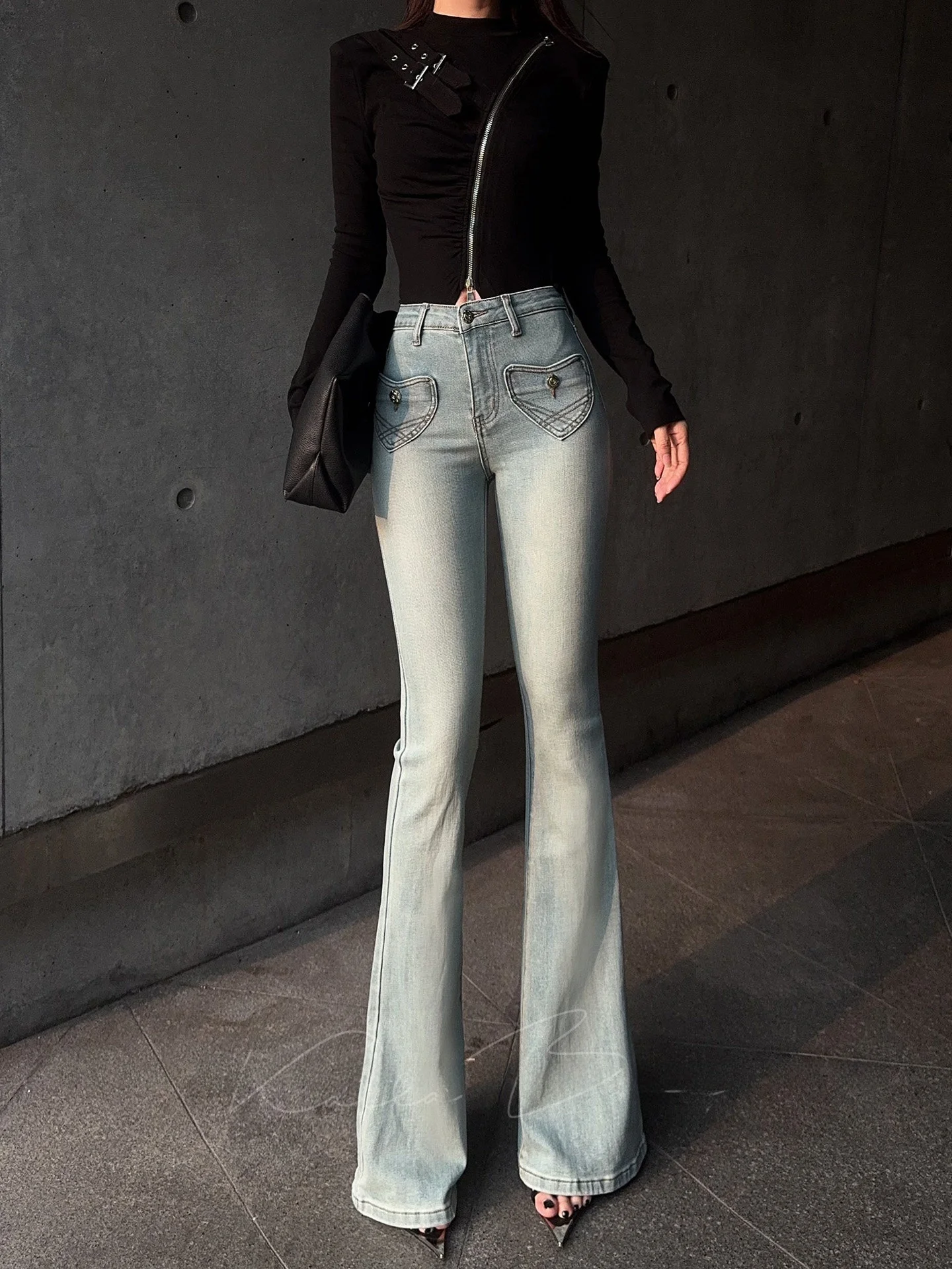 

Light Blue Heart ket Slim Fit High Waist Bell Bot Denim Jeans Women Spring Autumn Elastic Floor Length Pants