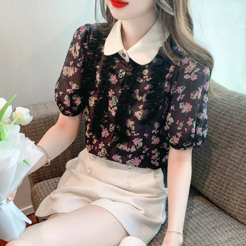 Pink floral short sleeved shirt for women\'s 2024 summer new contrasting lapel bubble sleeve French loose chiffon top