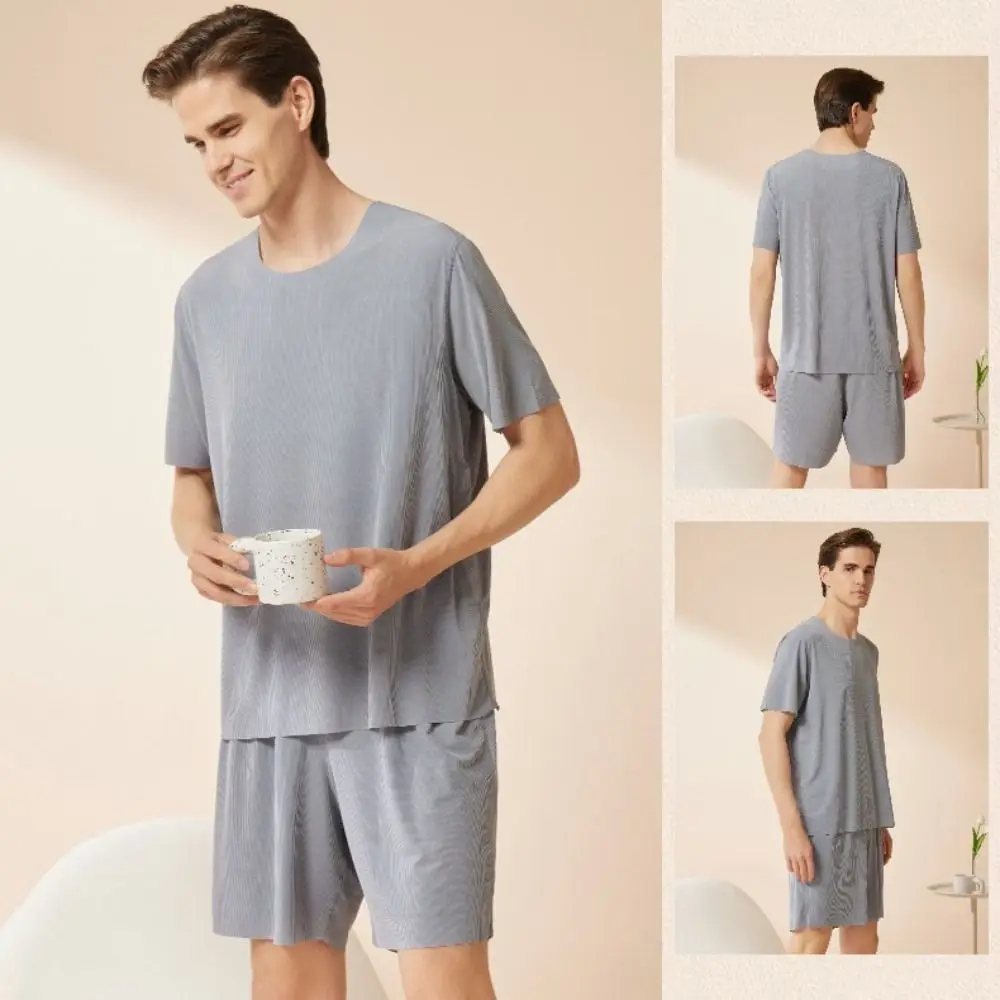 

Solid Color Seamless Short Sleeve Sleepwear Suit Loose Ice Silk Men Summer Pajamas Home Wear Simple 2Piece Nightwear Set Summer