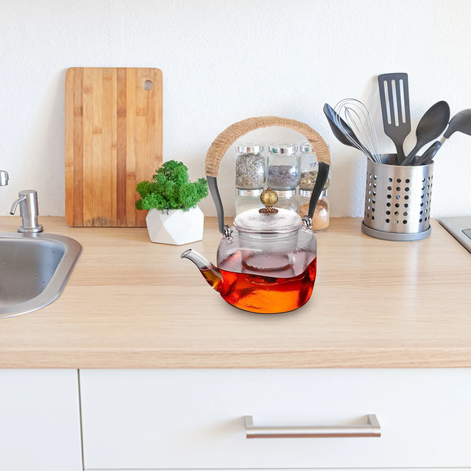 

Stylish Iron Teapot Handle Heat Resistant Kettle Install Comfortable Hold Tea Pot Accessories Teapot Grip