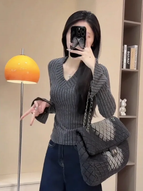 

Женская трикотажная базовая кофта больших размеров с V-образным вырезом и длинным рукавом, облегающая, в ретро-полоску, для осени и зимы