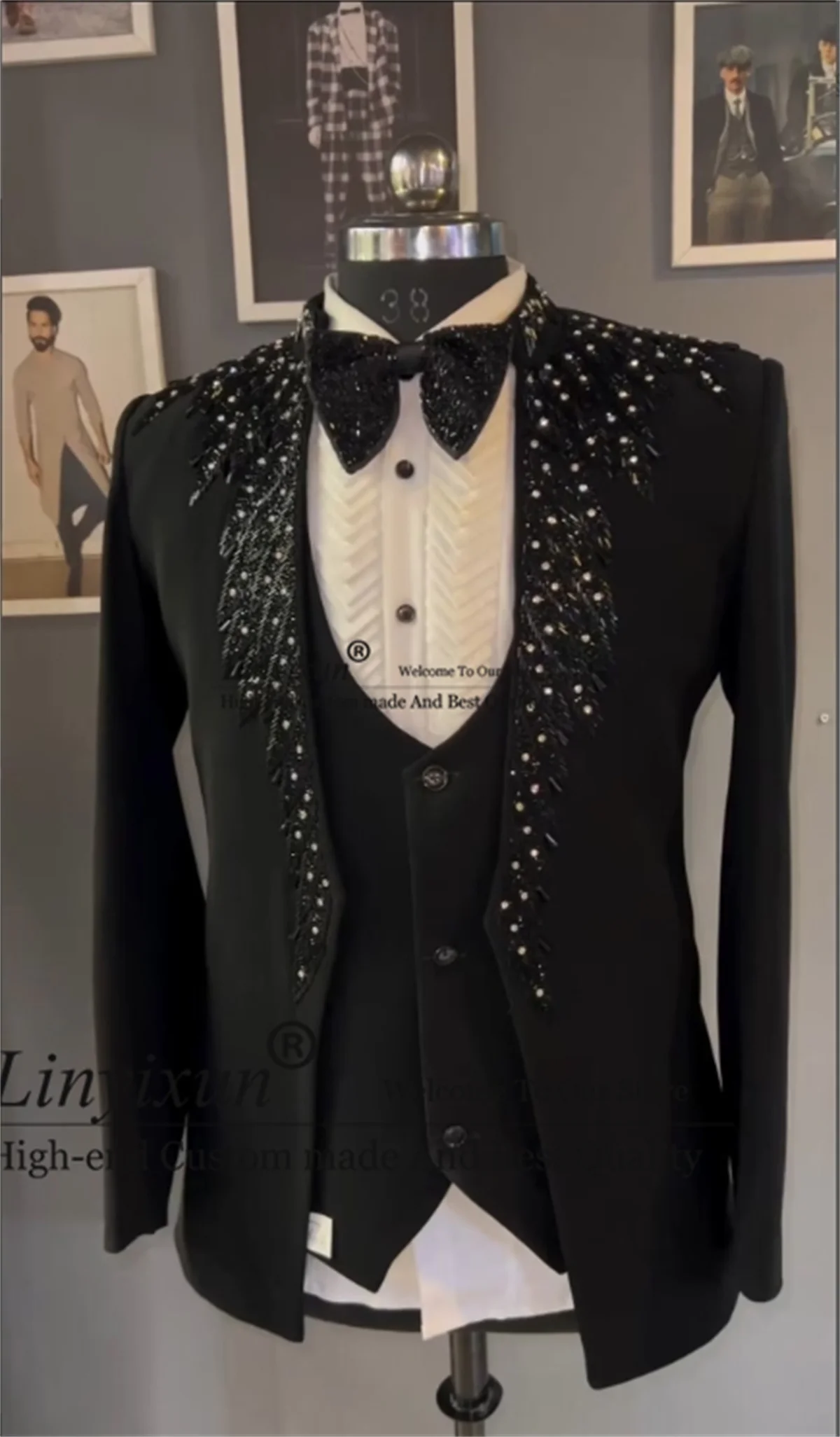 Black Men Suits For Wedding Luxury Beaded Crystals Groom Tuxedos 3 Pieces Sets Male Prom Blazers Party Customized Costume Homme