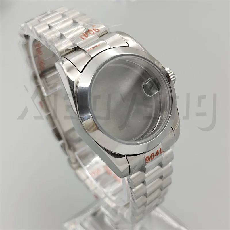 31 مللي متر حافظة ساعة فضية من الفولاذ المقاوم للصدأ مع حزام مستدير مصقول مزمر الحافة الياقوت الزجاج المكبرة صالح لحركة NH05 NH06