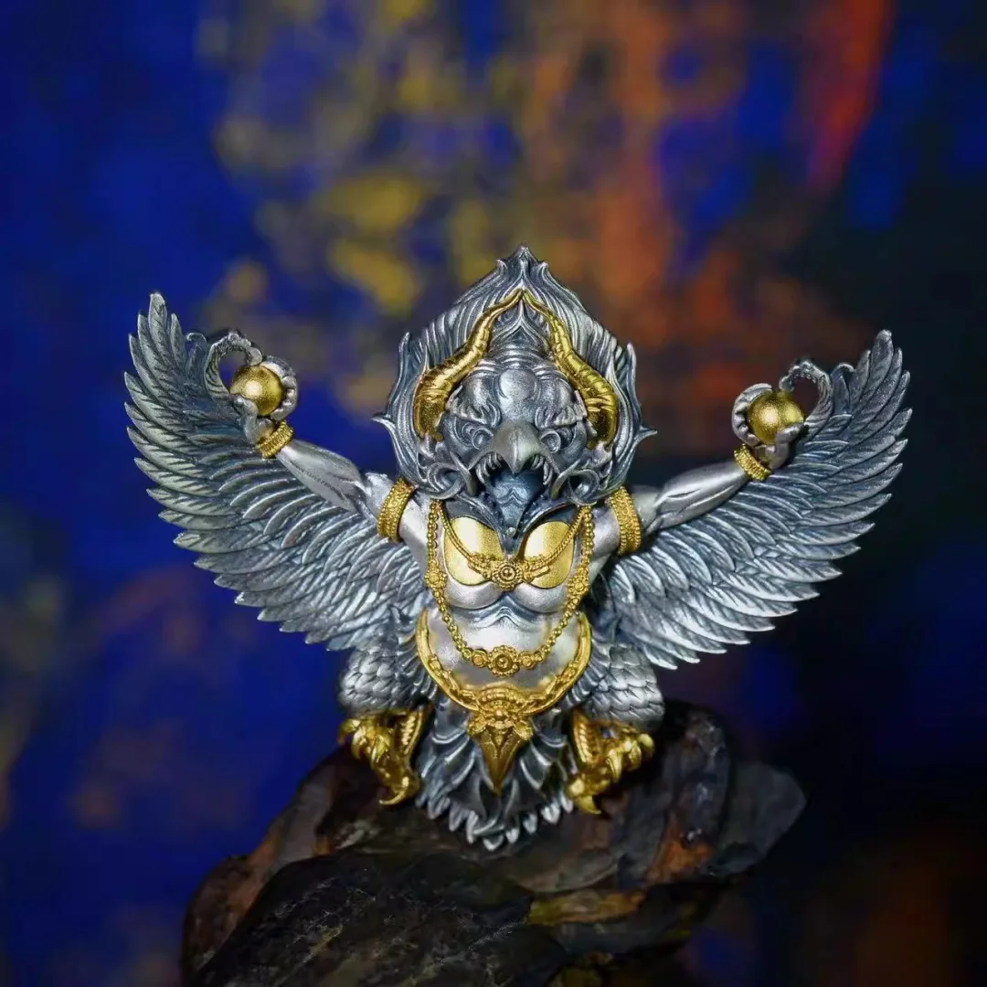 Garuda Golden Winged Bird Necklace Pendant Accessories plaything jewelry safe to carry