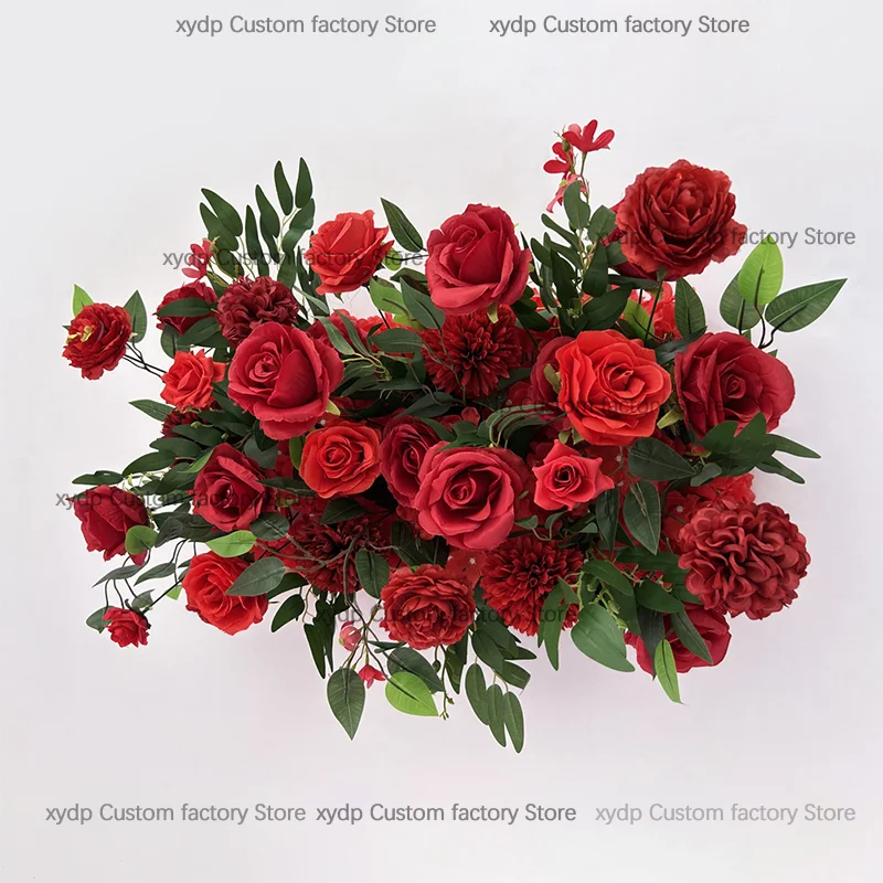 Künstliche Blumenreihe für Hochzeitsbogen-Dekoration, rote Rose, grüne Pflanzen, Tisch, Blumenarrangement, Party, Bühne, Hintergrund, Display-Requisiten