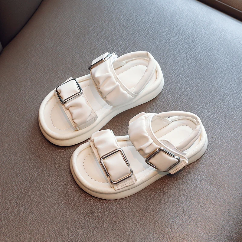 New Summer Style Fashionable Comfortable and Casual Thick-soled Elegant Flat-soled Open-toe Buckle Girls\' Wear-resistant Sandals