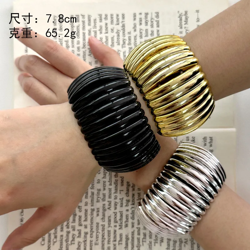 Hyperbole Elastic Gold Silver Balck Color Thick Metal Punk Cuff Bracelet For Women Charm Punk Elastic Wide Chunky Spiral Bangle