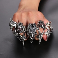 Exaggerated Vintage Dragon Knuckle Ring for Men Gothic Finger Ring Jewelry Statement Piece for Bold Fashionistas Party Gifts