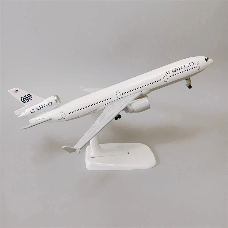 New 20CM US MD-11 MD11 Aircraft Model Toys with Base Alloy Diecast Airplane Adult Fans Collection Gift Souvenir Home Decor