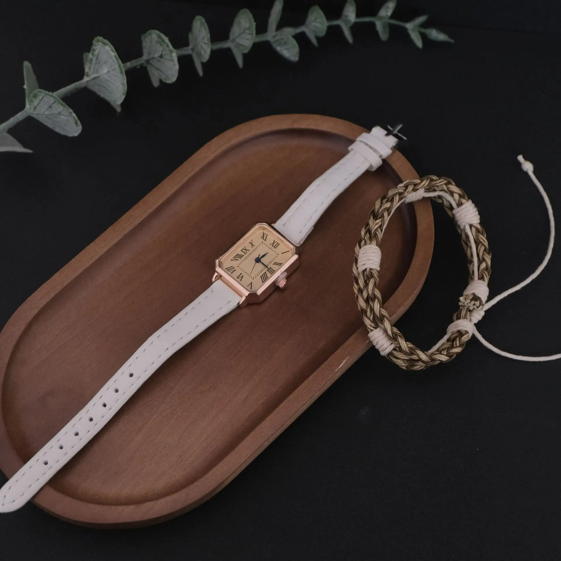 Luxury Fashion Retro Digital Dial Casual Watches Square Leather Strap Fashionable Clock Quartz Wristwatch for Women Relojes - Image 2