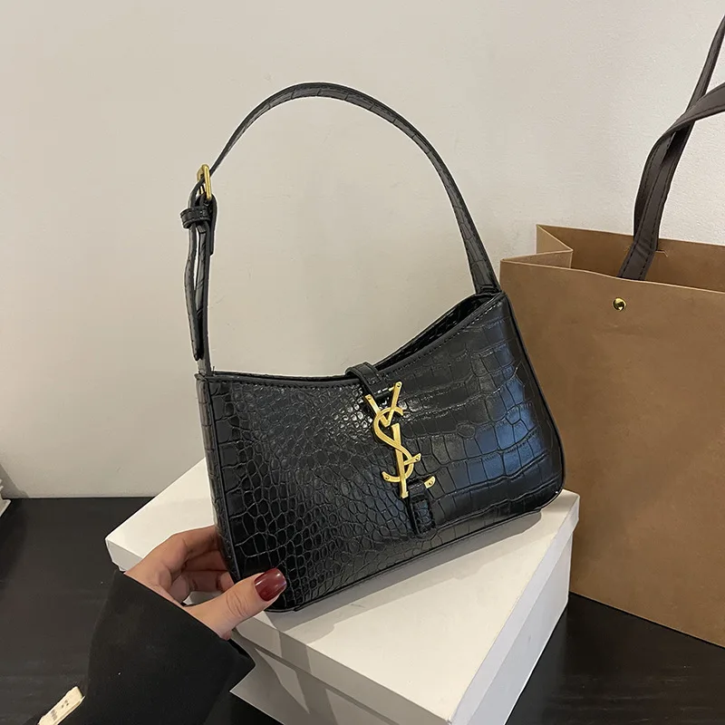

2025 New Fashion Favorite Fashion Crocodile Pattern Stick Bag Women's Fashion Trend Handbag Casual Single Shoulder Underarm Bag