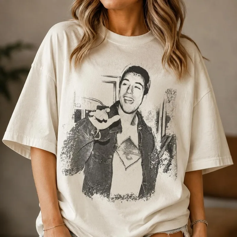 Retro 90s Adam Sandler Pirated T-shirt: Funny Movie Actor Fan T-shirt Women's T-shirt New Men's and Women's Retro T-shirt