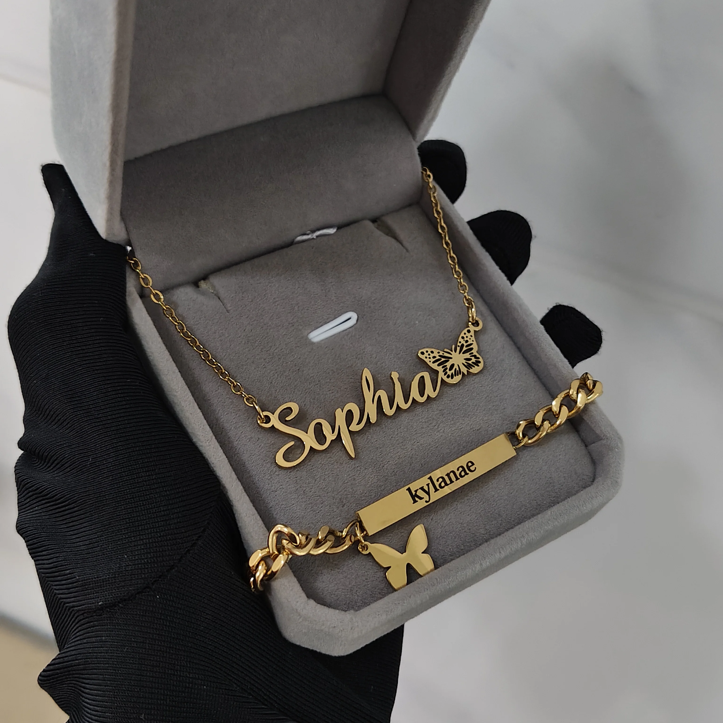 

DHQH New Customized Name Butterfly Necklace Bracelet Personalized Letter Butterfly Set Birthday Gift Manufacturer Direct Sales