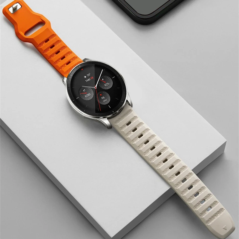 

22mm 20mm Silicone Strap For Amazfit GTR/GTS4 Breathable Wristband For Samsung Galaxy Watch 6/5/4 Huawei Watch 4/3/GT3 Pro Belt