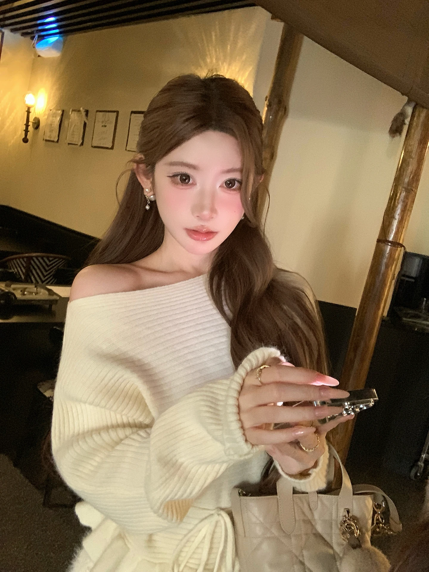 

NMIOK Korean Sle Wool Blend Knitted Sweater Cisas Theme Loose Lazy Sle Camere Mixed Faion Winter New Arrival