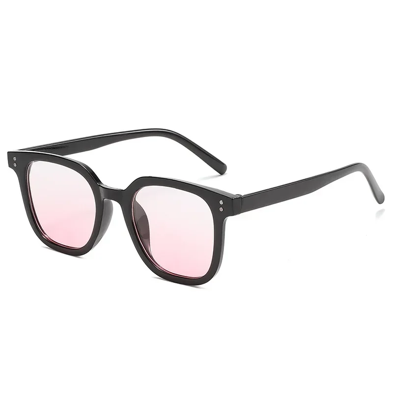 Gafas de sol de diseño único para mujer y hombre, lentes de maquillaje lisas, Color degradado, a la moda, portátiles, para exteriores