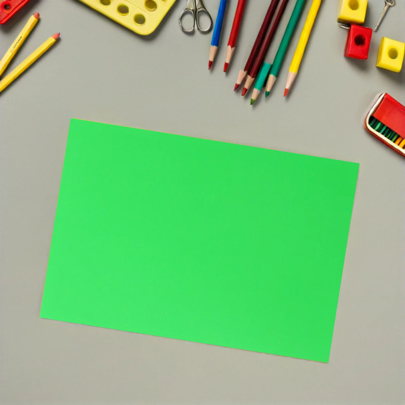 60 قطعة من مخزون البطاقات، ورق ملون، مادة متينة، قطع نظيفة، طيات مثالية للمدرسة المنزلية، الفصول الدراسية، صياغة الرسم