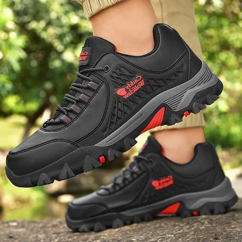 

Autumn And Winter Large Size Non-slip Wear-resistant Outdoor Waterproof Sports Shoes Men Plus Velvet And Thickened Cotton Shoes