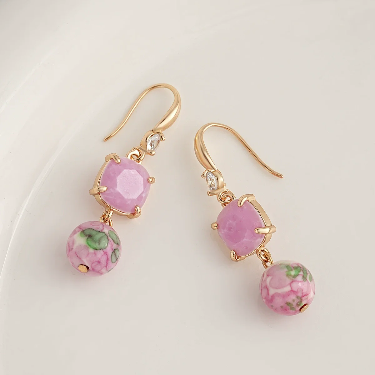 

Модные богемные серьги с цветными хрустальными шариками для женщин, креативные серьги в этническом стиле с кристаллами, вечерние ювелирные изделия, подарки