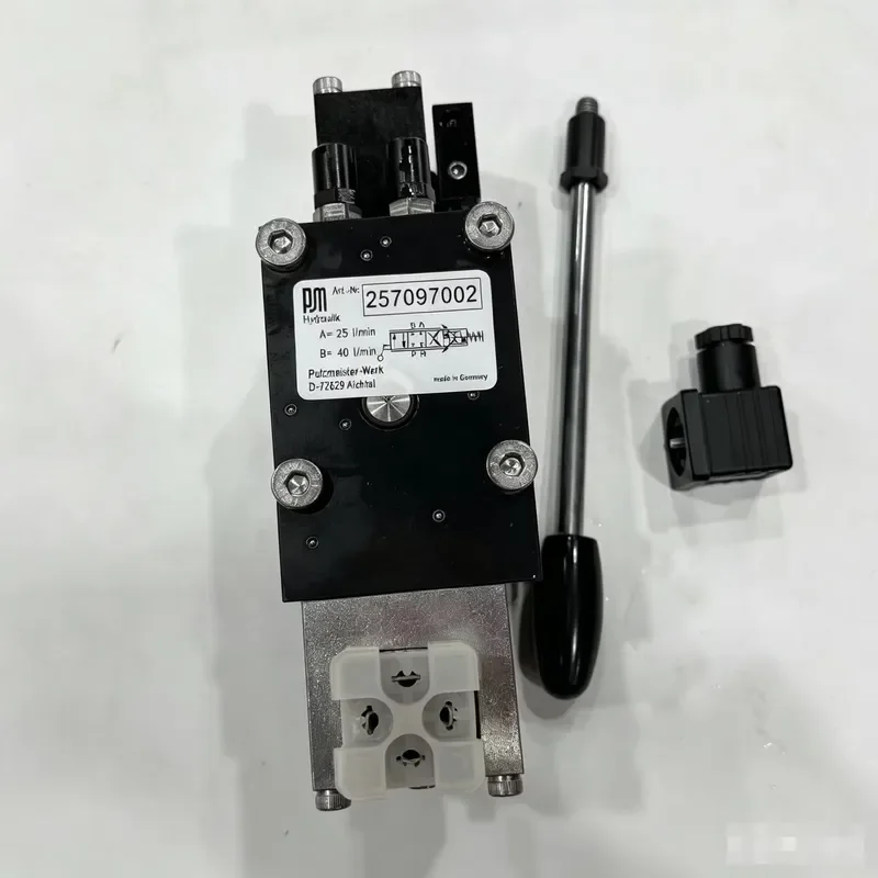 Hydraulic Solenoid Directional Control Valve for Putzmeister Concrete Pump 257097002 PM