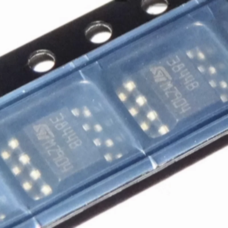 10PCS/UC3844BD1013TR 3844B SOP8 Original Genuine Goods in Stock