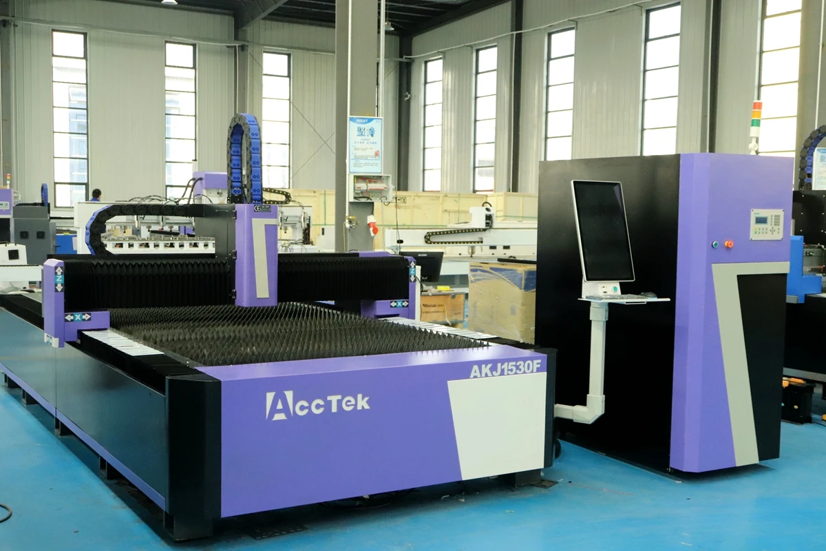 Fiber Laser Cutting Machine with 3m/6m Rotary Attachment Fiber Laser Cutter for steel aluminum Sheet Metal